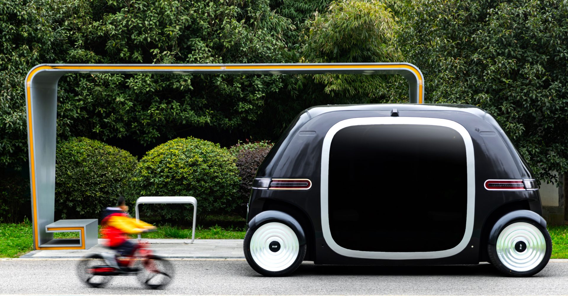 カフェ、ジム、ホテル…「空間を運ぶ」スケボー型EV車台　PIX Movingが開発